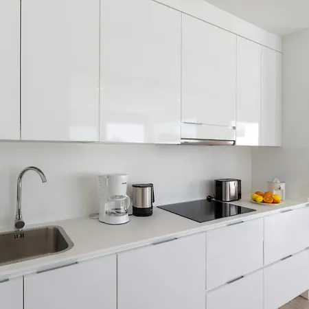 Mercedes Luz By Playa Blanca (Lanzarote)